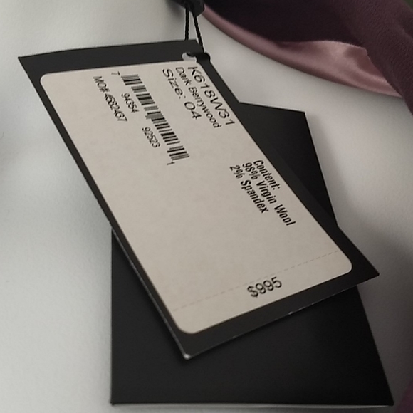 St John suit - Picture 4 of 9